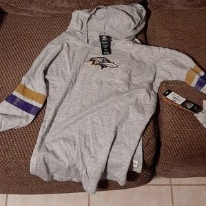 Baltimore Ravens long sleeve hooded T. Kids large (14). NWT.